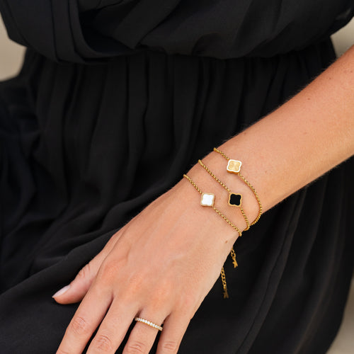 Alvea Single Clover Bracelet